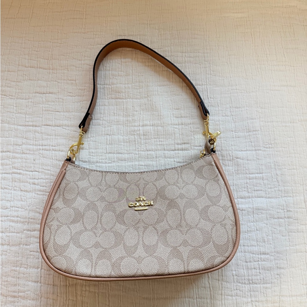 Coach Beige and Pink Shoulder Bag